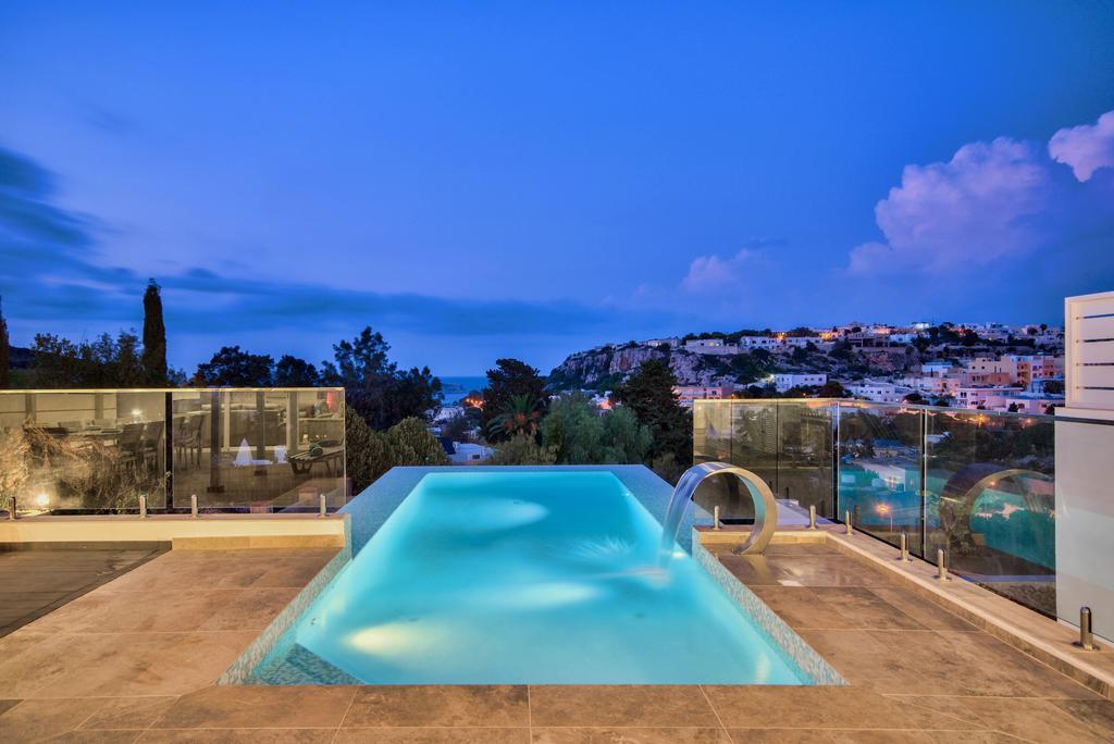 Villa Gaia - Sunset Views, Indoor Heated Pool, Sauna And Games Room Mellieħa Extérieur photo