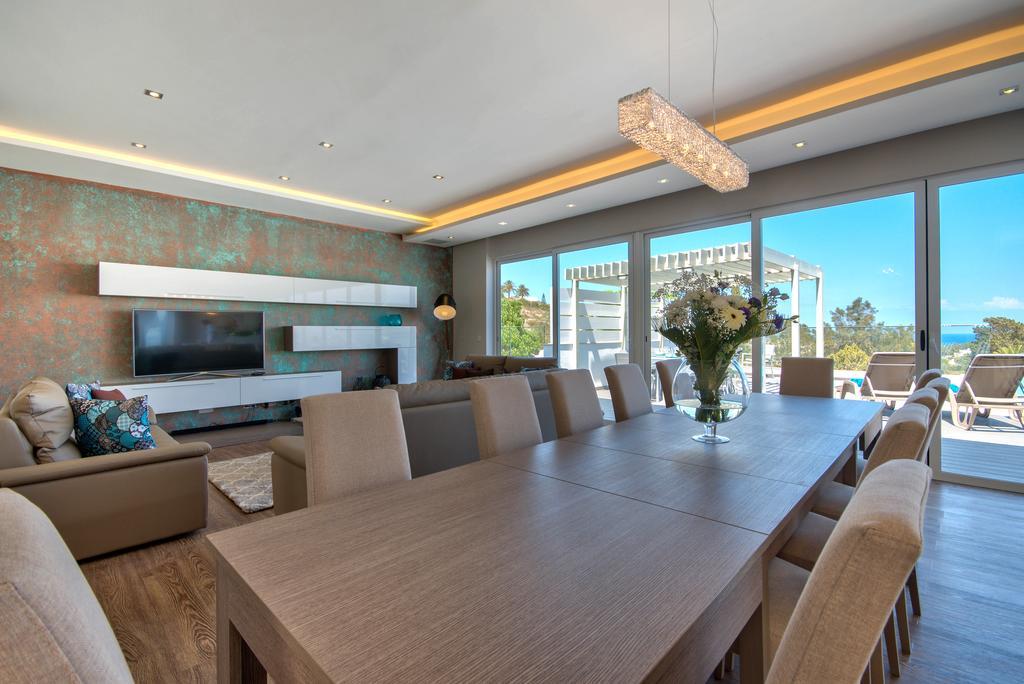 Villa Gaia - Sunset Views, Indoor Heated Pool, Sauna And Games Room Mellieħa Extérieur photo